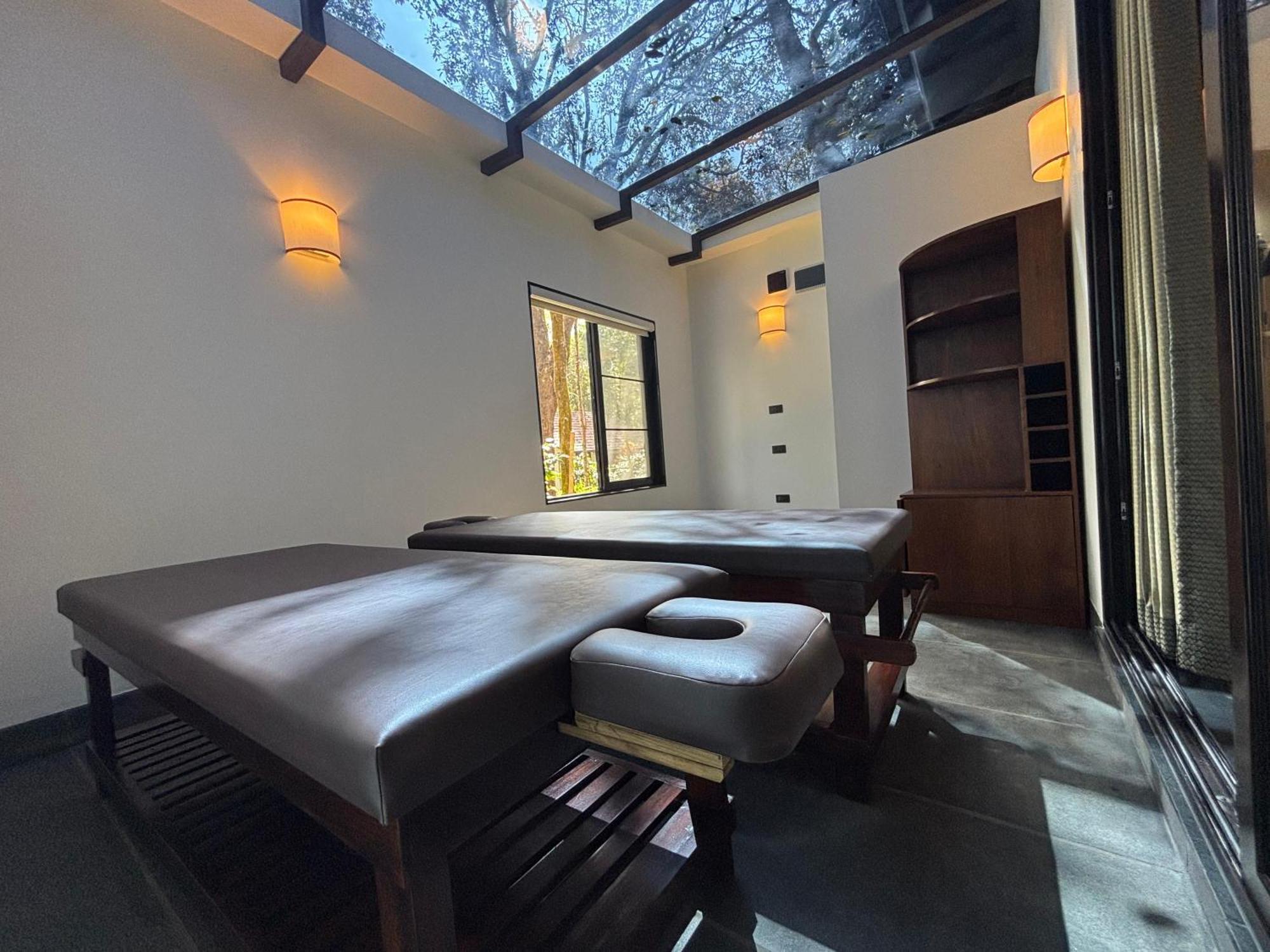 The Ibnii - Eco Luxury Resort Madikeri Bagian luar foto