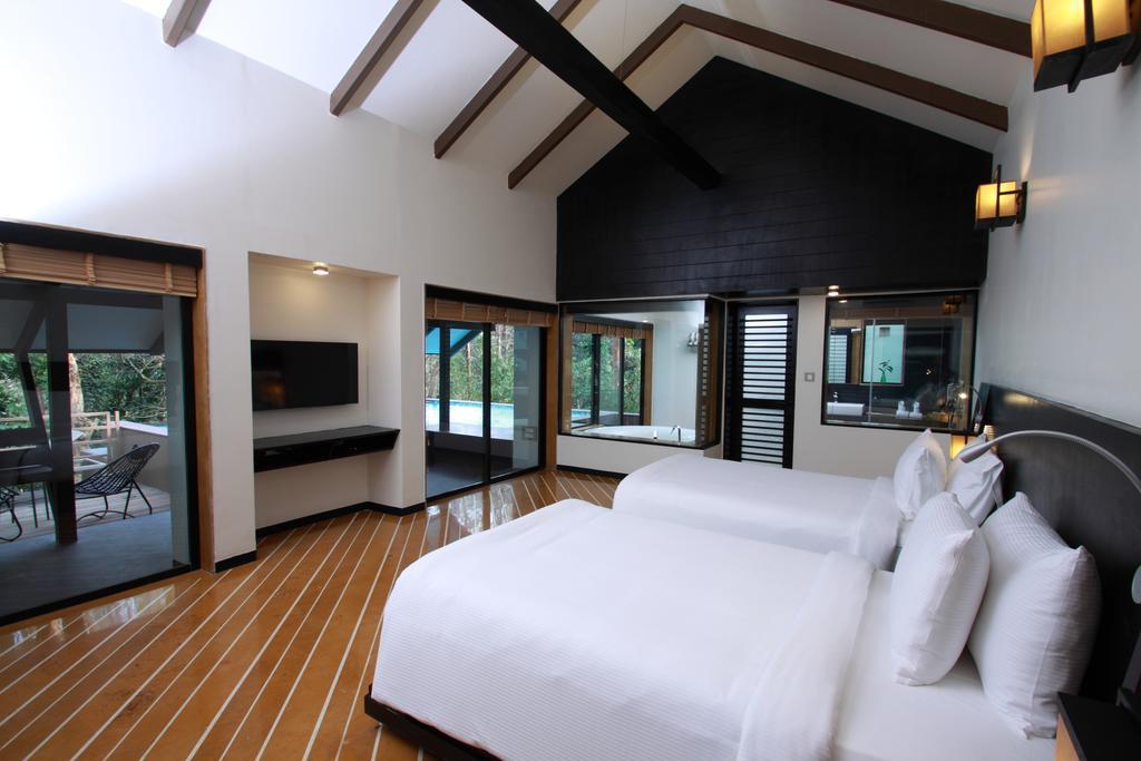 The Ibnii - Eco Luxury Resort Madikeri Bagian luar foto