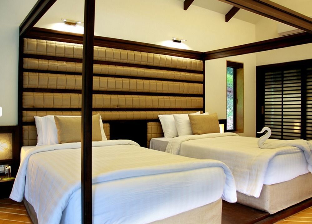 The Ibnii - Eco Luxury Resort Madikeri Bagian luar foto