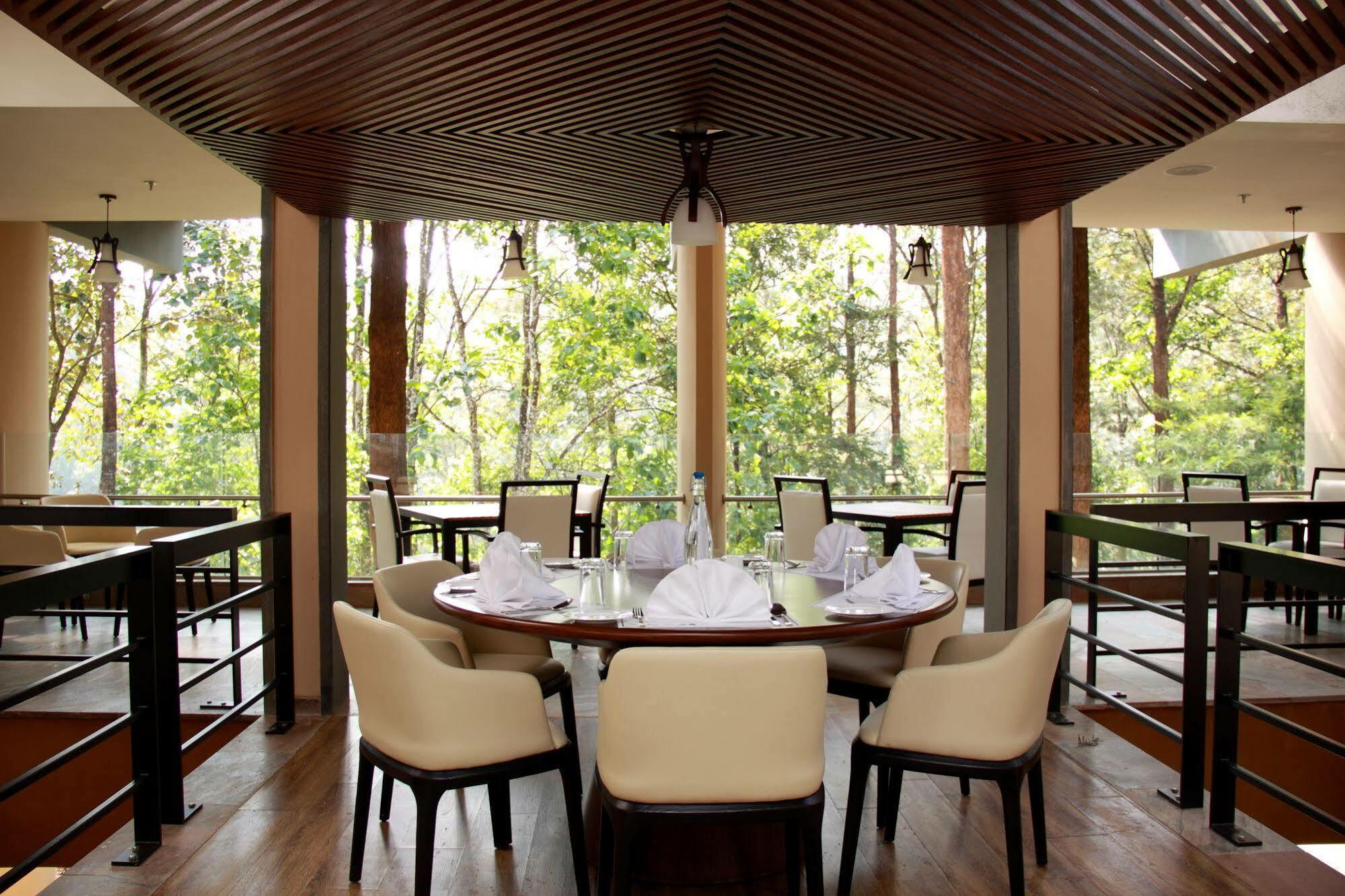 The Ibnii - Eco Luxury Resort Madikeri Bagian luar foto
