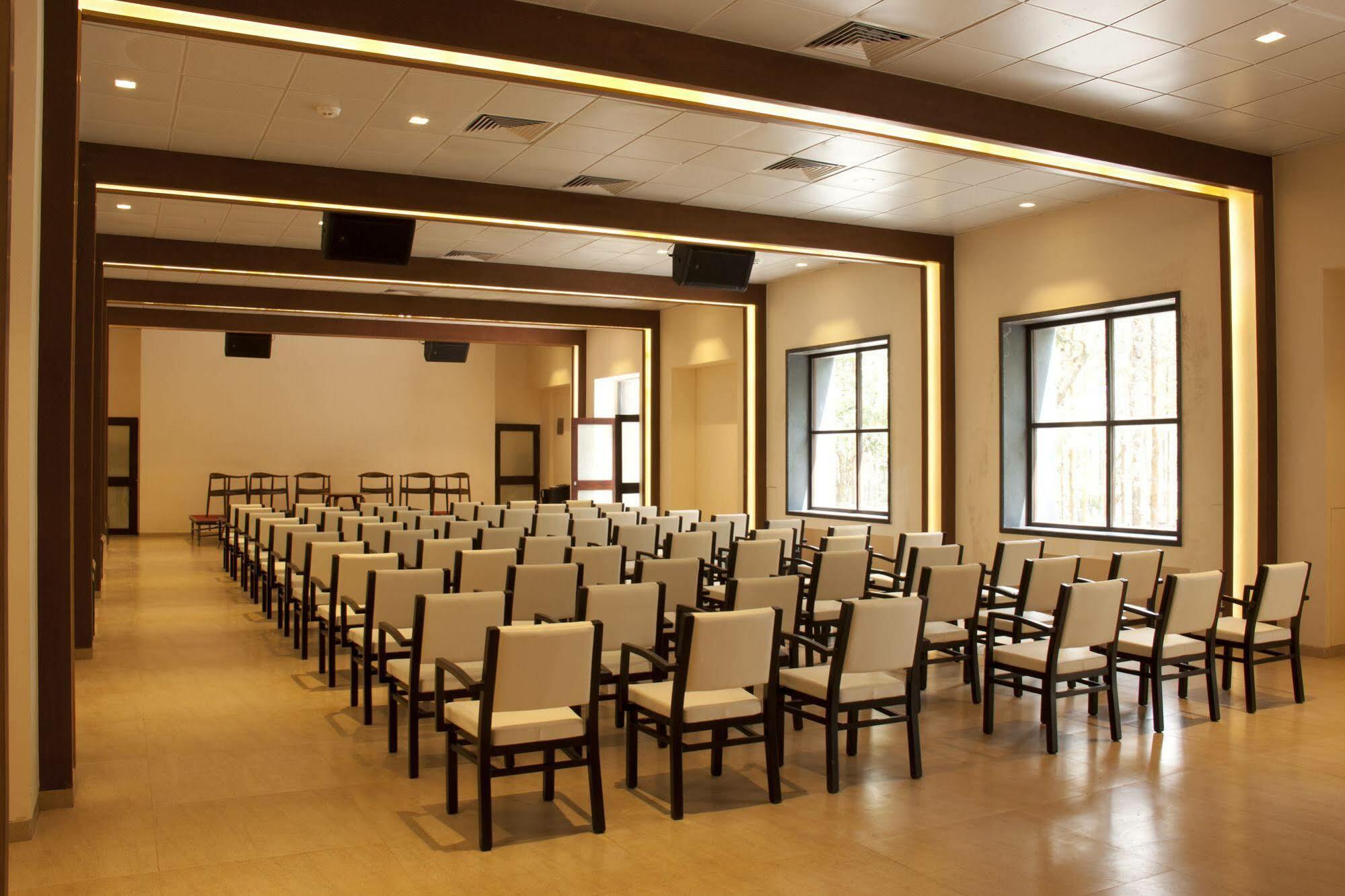 The Ibnii - Eco Luxury Resort Madikeri Bagian luar foto