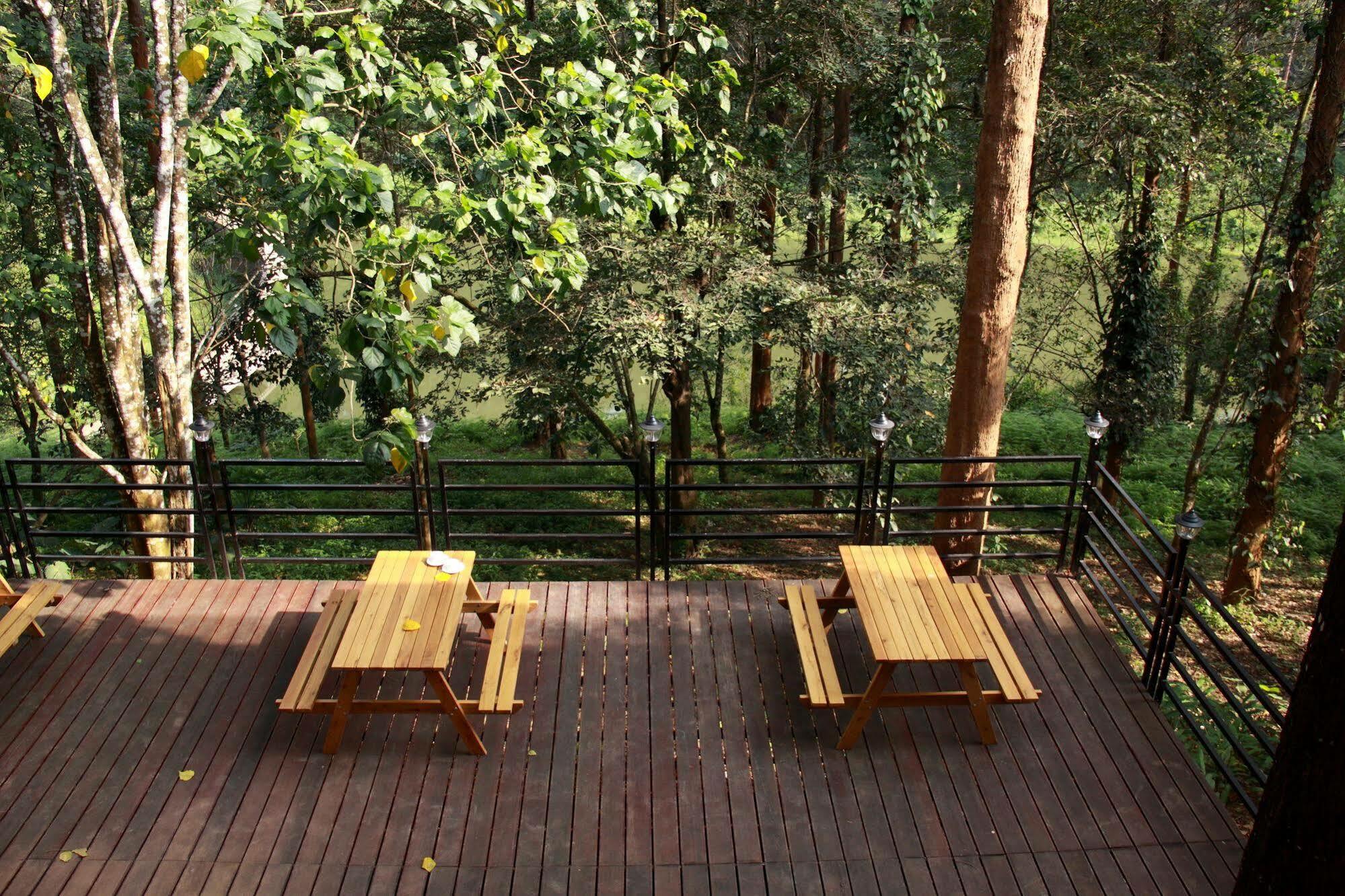 The Ibnii - Eco Luxury Resort Madikeri Bagian luar foto