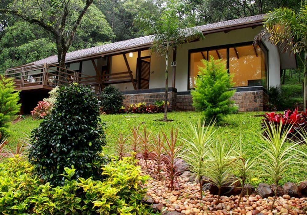 The Ibnii - Eco Luxury Resort Madikeri Bagian luar foto